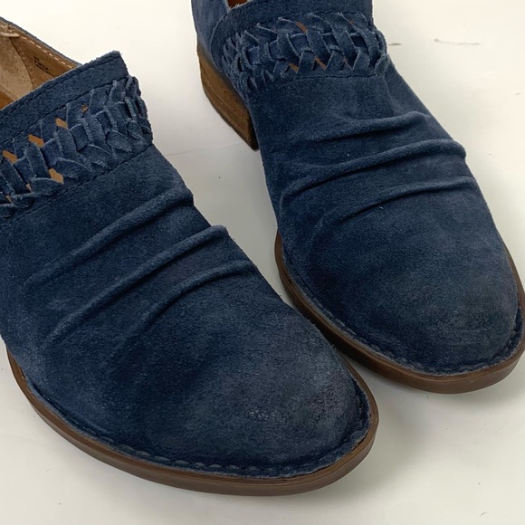 Born Katharina Ankle Booties Blue Suede Women Size 8 Zip Back Boho Distressed - Picture 4 of 14